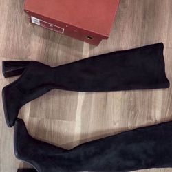 Torgeis Knee Length Boots 