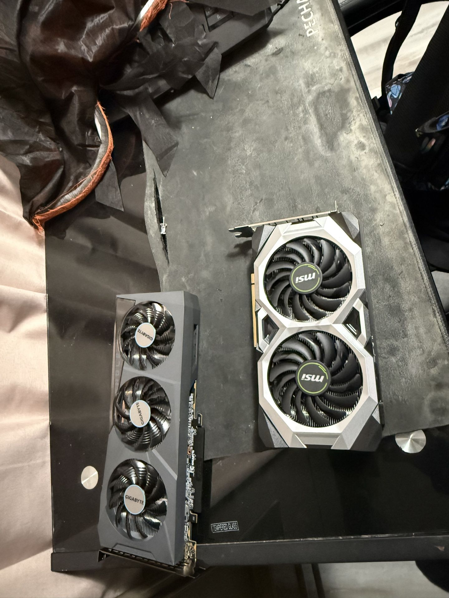 2 Graphics Cards 175 Obo For Both