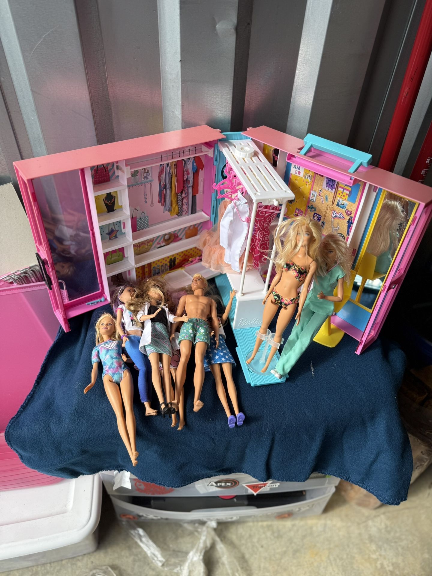 Barbie Bundle! Loads Of Items!!