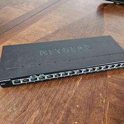 Netgear 16 Port Unmanaged Switch