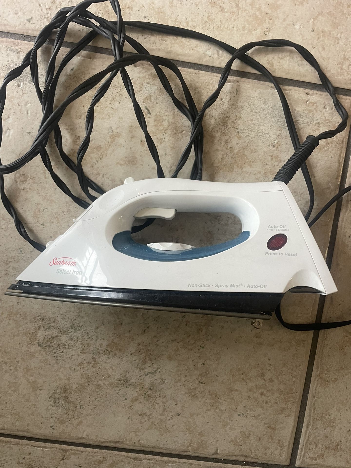 Sunbeam Compact Steam Iron, 1200 Watts, Non-Stick Soleplate, Powerful Shot of Steam, Horizontal or Vertical, Spray Mist, Precision Tip, White/Blue