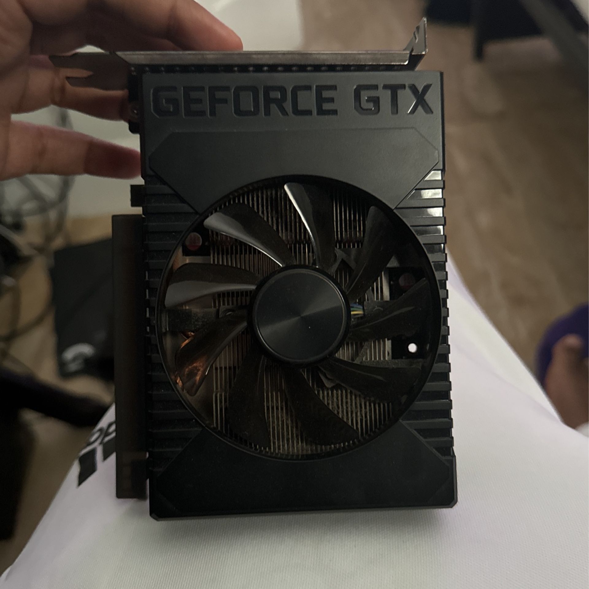 GeForce GTX 1660 TI