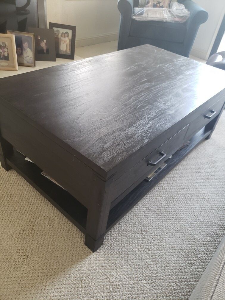 Almost brand new coffee table