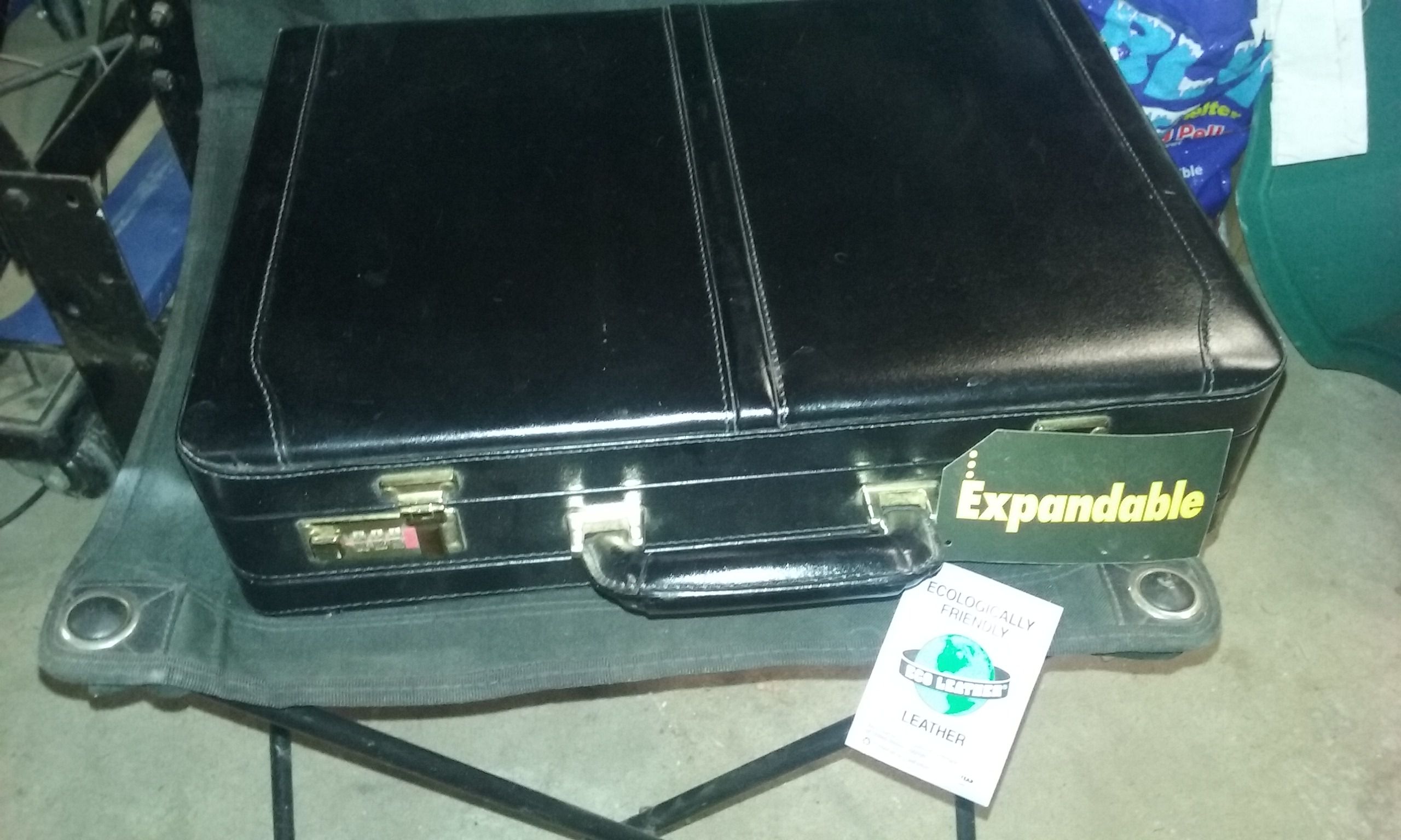 USL Expandable Black Leather Briefcase