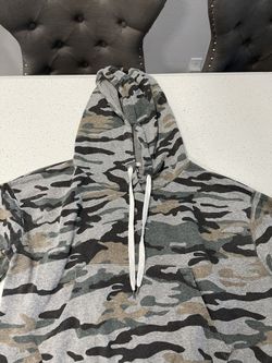 Forever 21 Cropped Camo Hoodie