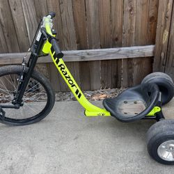 Razor Tricycle 