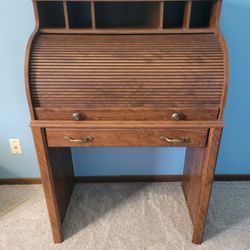 Roll Top Desk And Chair