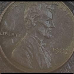 1982 Penny brown bronze rare
