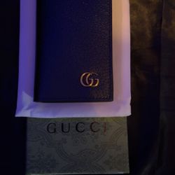 Gucci card wallet