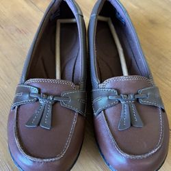 Women’s Clark Loafers Brown Size 6 