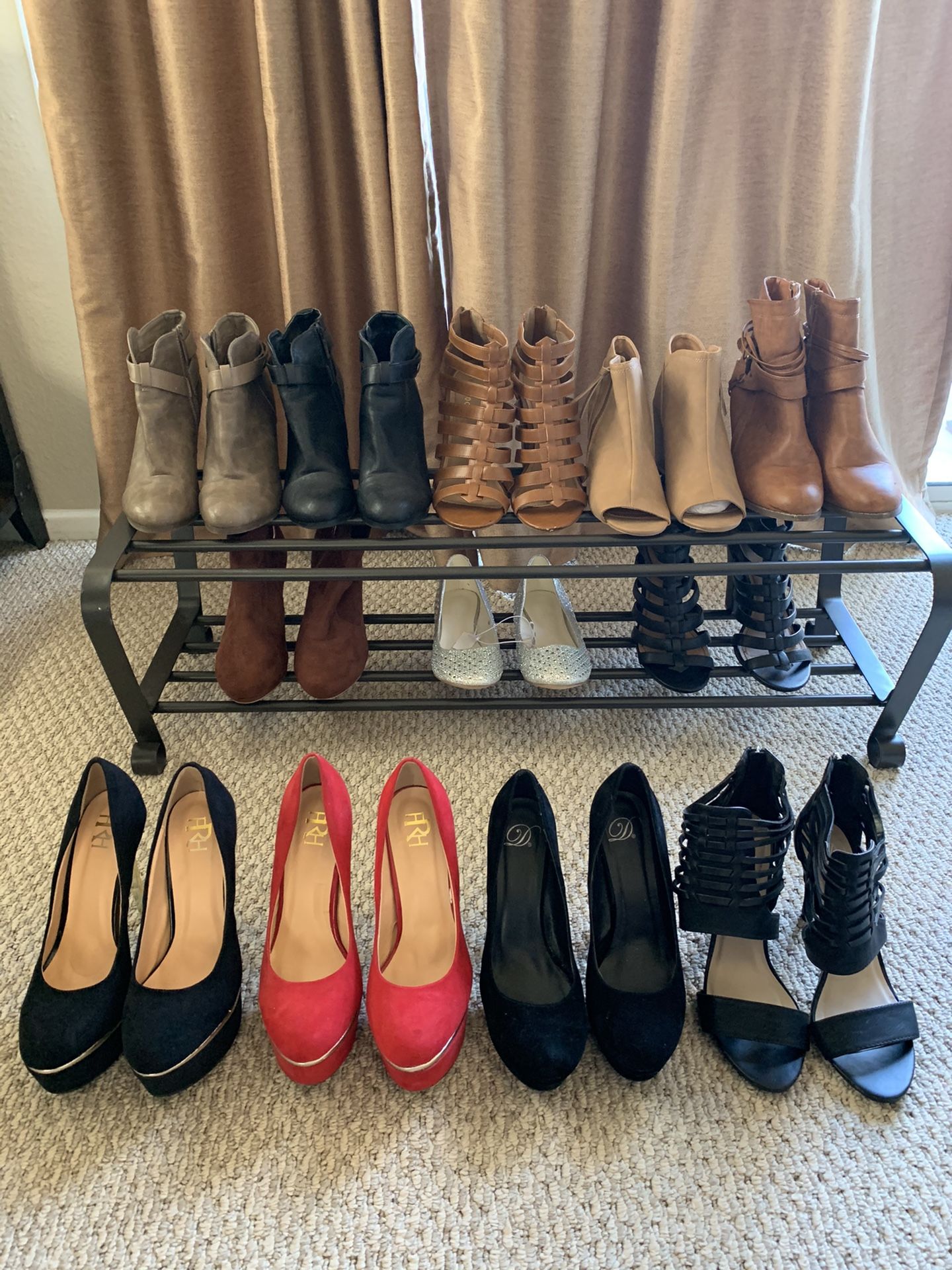 Women’s shoes size 9