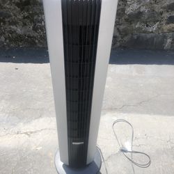 Very Good Condition Bionaire Tower Fan 