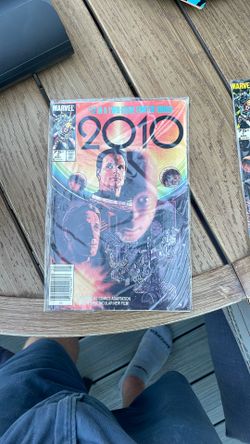Marvel 2010 2 Comics For 100$