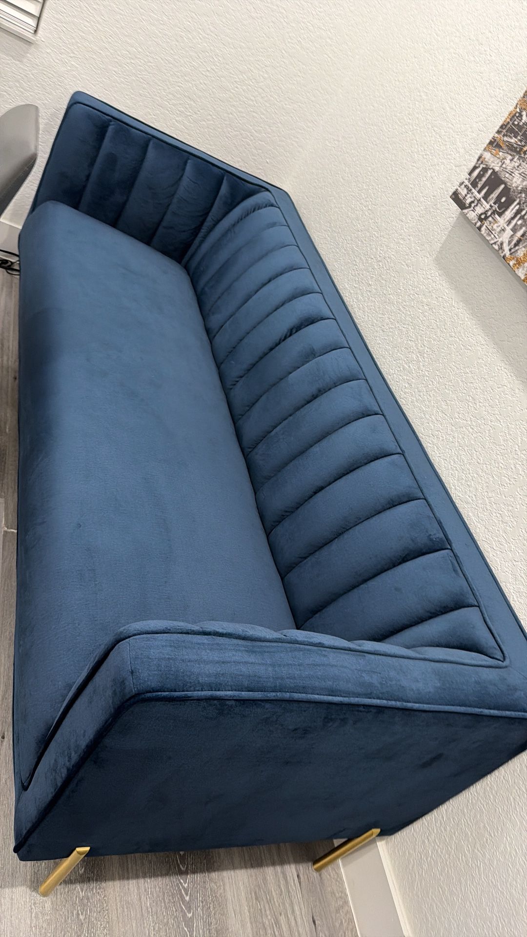 Blue Velvet Sofa Accent Chairs Coffee Table