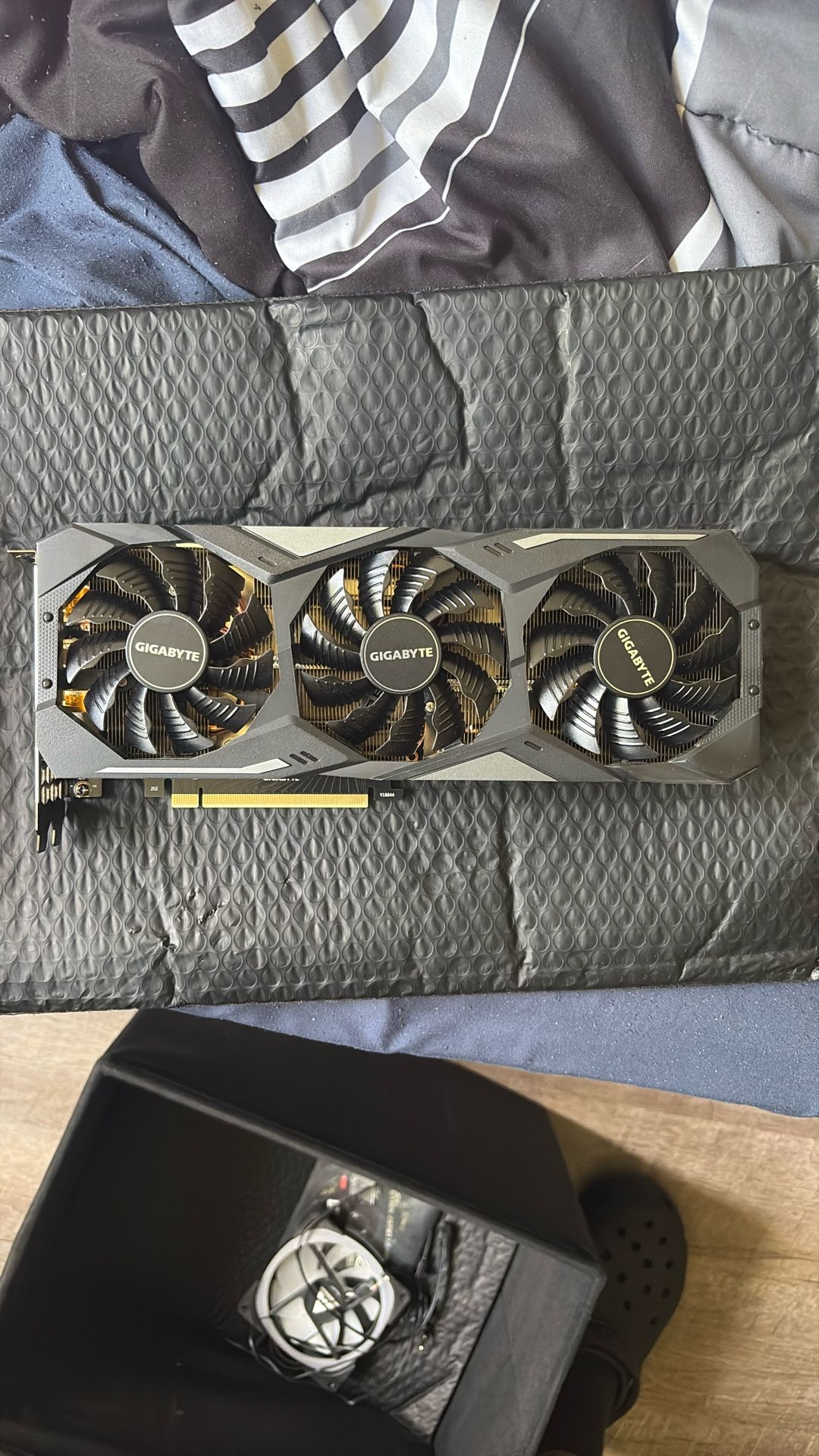 GIGABYTE NVIDIA GEFORCE RTX 2080