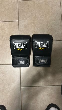 MMA Heavy Bag Gloves (large & Extra Large Size) Made For Heavy Bag Training