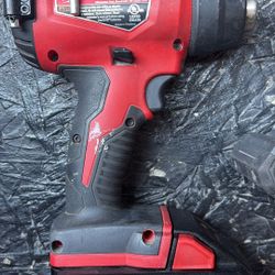 Milwaukee Tools M 18 & M 12 