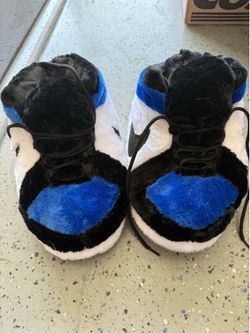 Nike slippers