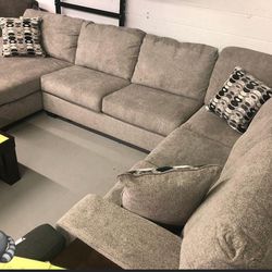 ASHLEY OVERSIZED SECTIONAL SOFA COUCH WİTH İNTEREST FREE PAYMENT OPTİONS 