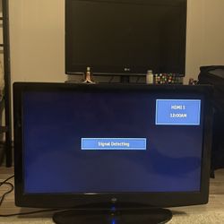 32 Inch Westinghouse TV