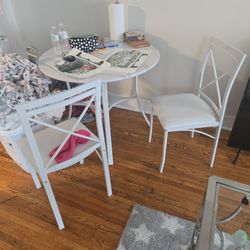 Table Set Confortable And 4 Chairs  White 
