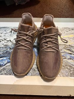 Shoes Yeezys