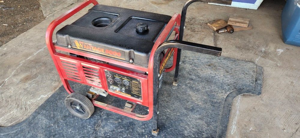 Coleman Powermate Vantage 5000 Generator