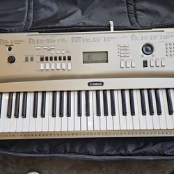 Yamaha Ypg-235 Grand Keyboard