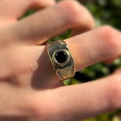 Jewelry 14k solid yellow gold diamonds Onyx 1.70CTW ring size 12.50