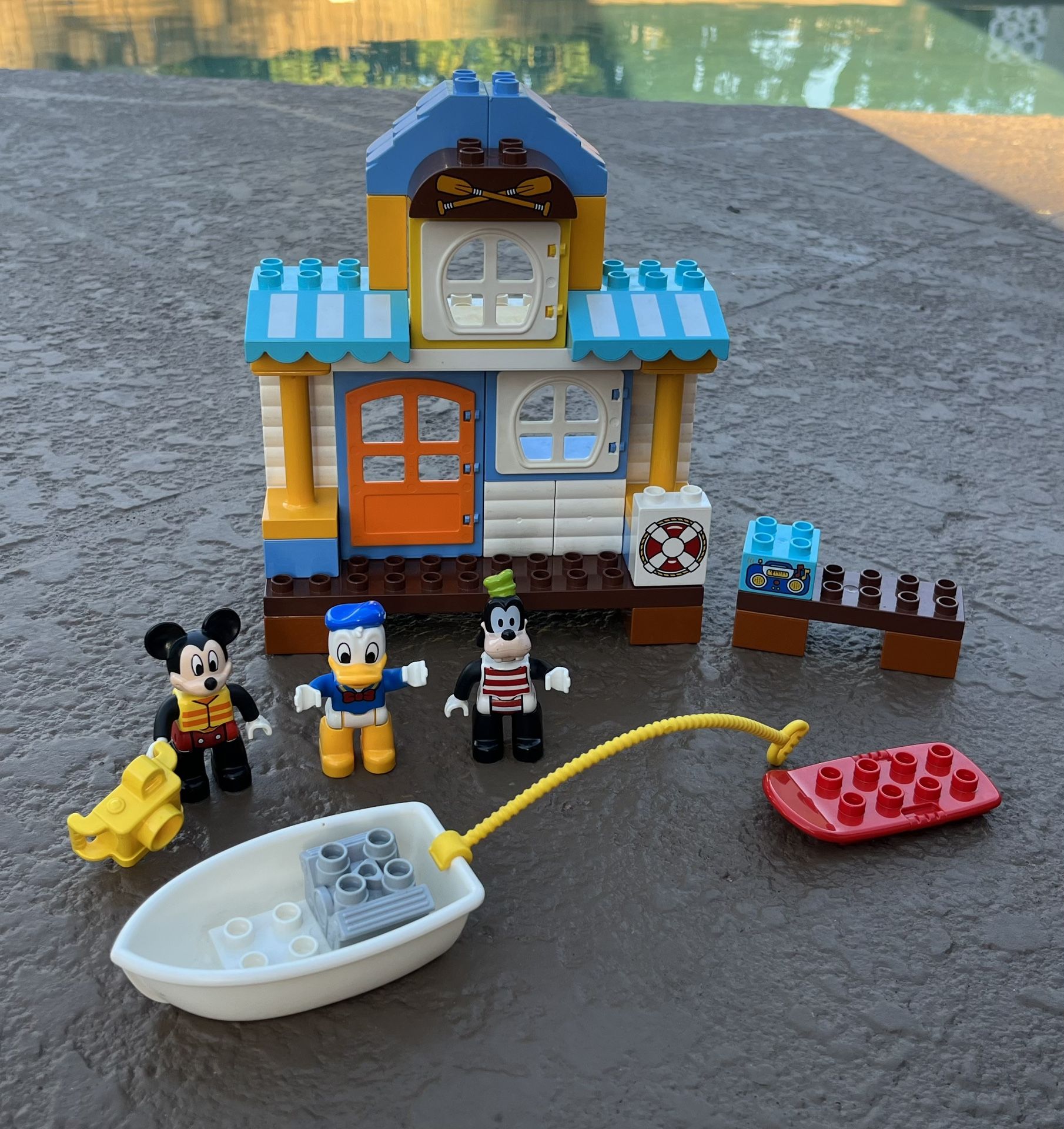 Duplo mickey on sale beach house