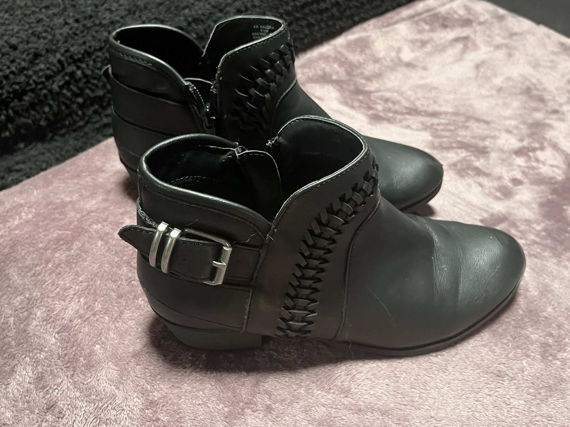 American Rag Women's Audra Ankle Booties Black Size 6.5M