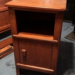 Matching Solid Wood End Table & Single Bed 