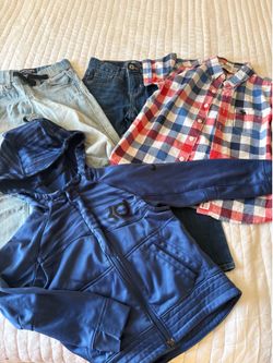 Bundle clothes for boys 💙 size 5/6