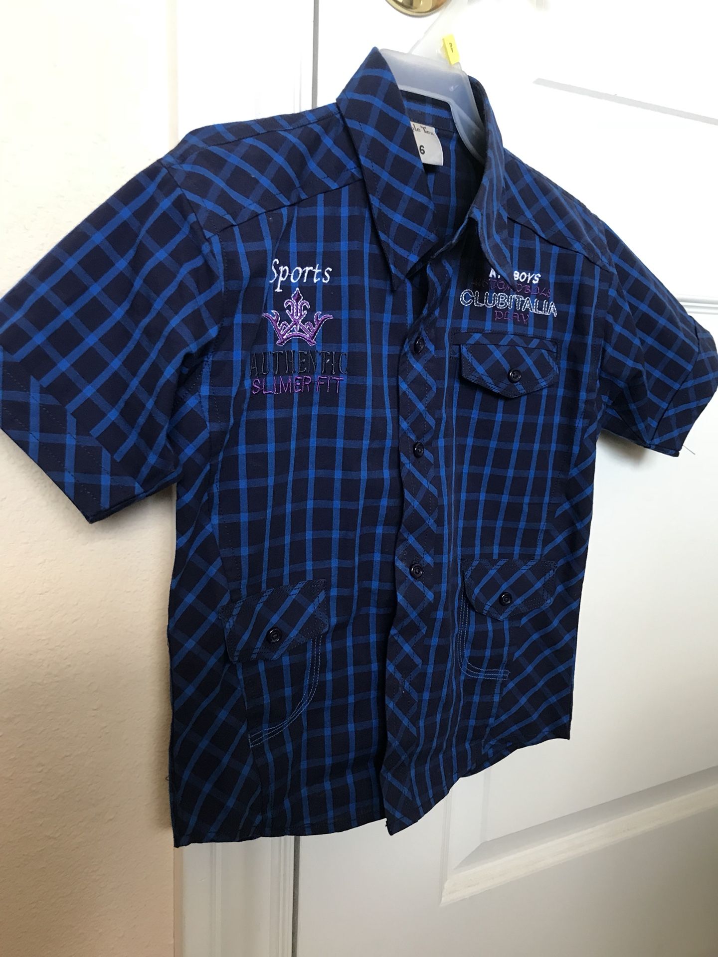 Boy’s Short Sleeve Blue Checked Shirt Size 6T