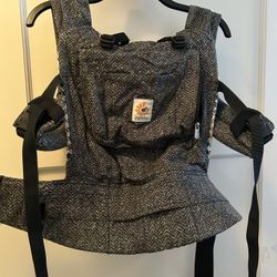 Ergo Baby Carrier 
