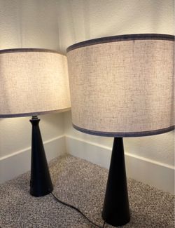 Pair of Table Lamps with Linen Shades 💡