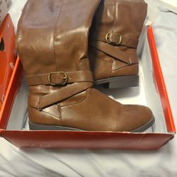 Size 8 Women's Boots Used