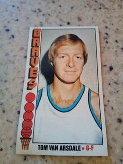 Vintage 1976 Topps basketball/ Tom van arsdale/ buffalo braves/ guard-forward/card # 99
