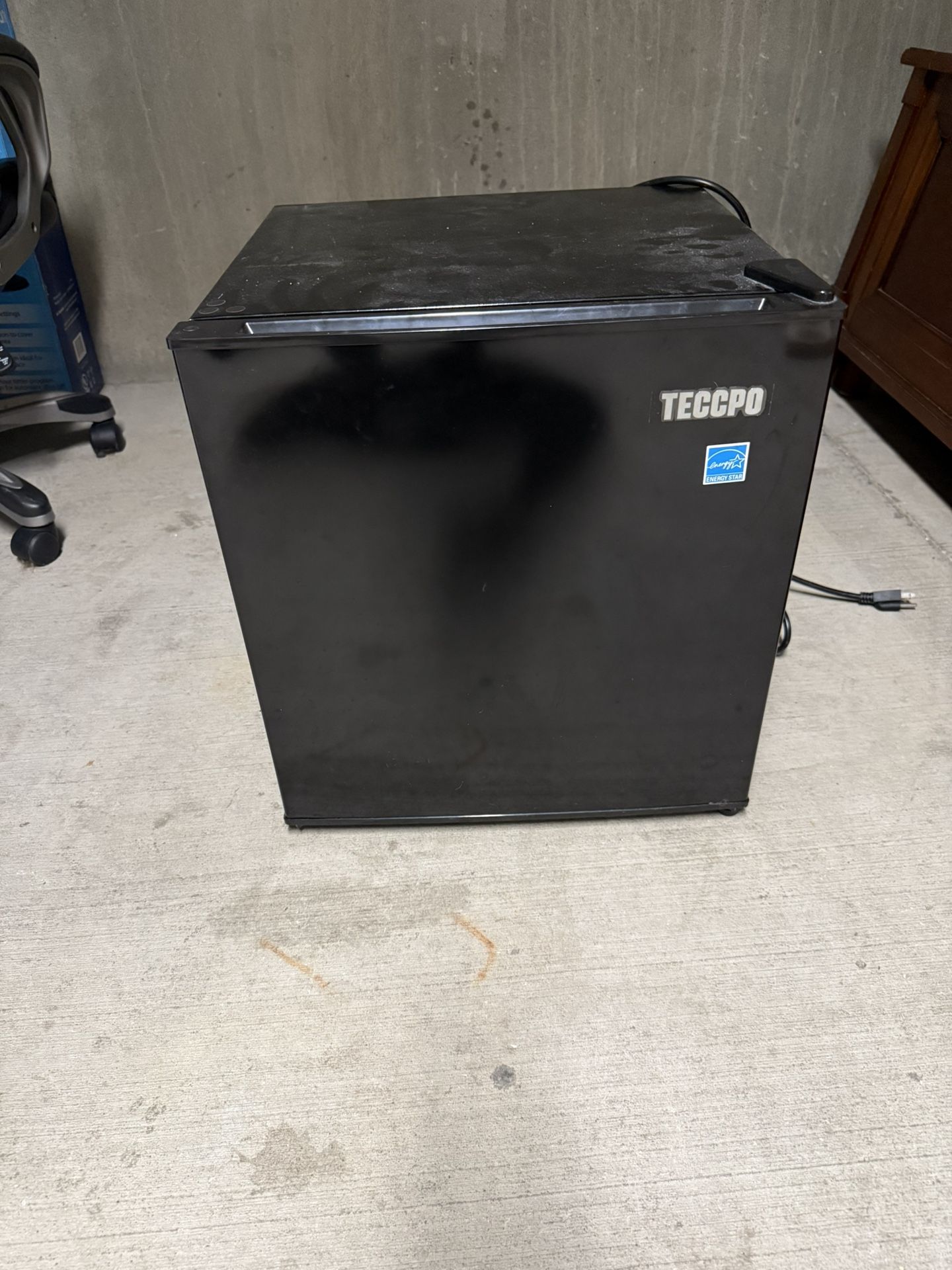 Small Refrigerator
