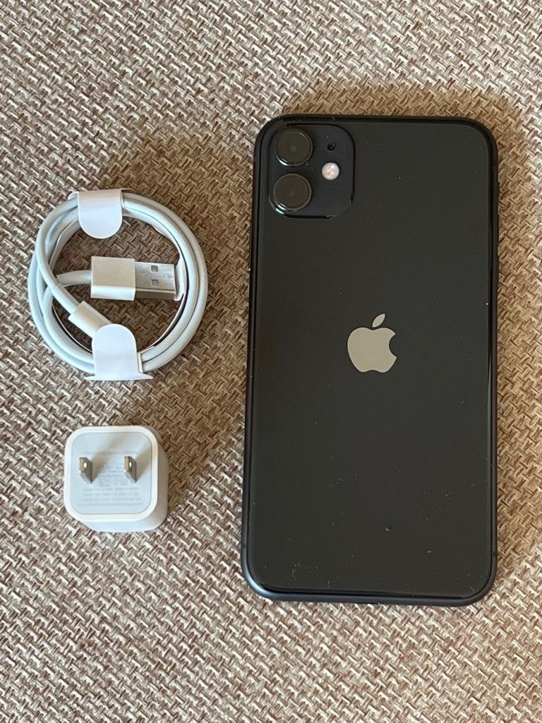 iPhone 11 , Factory Unlocked,  Excellent Condition Like New 