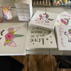 FREE - Unicorn Room Decor 