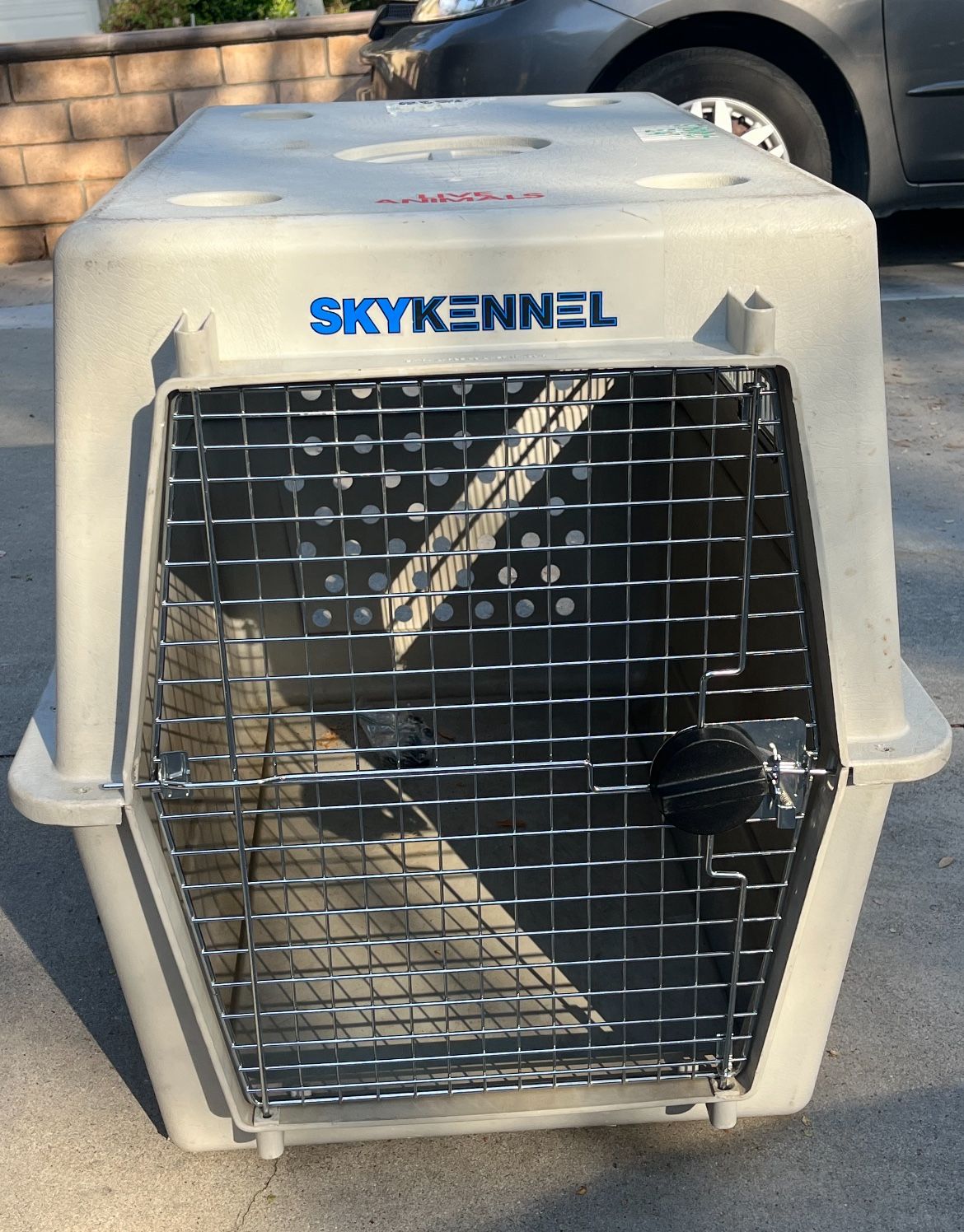Sky Kennel Dog Crate 70-90lbs