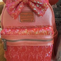 Loungefly Paris Coral
