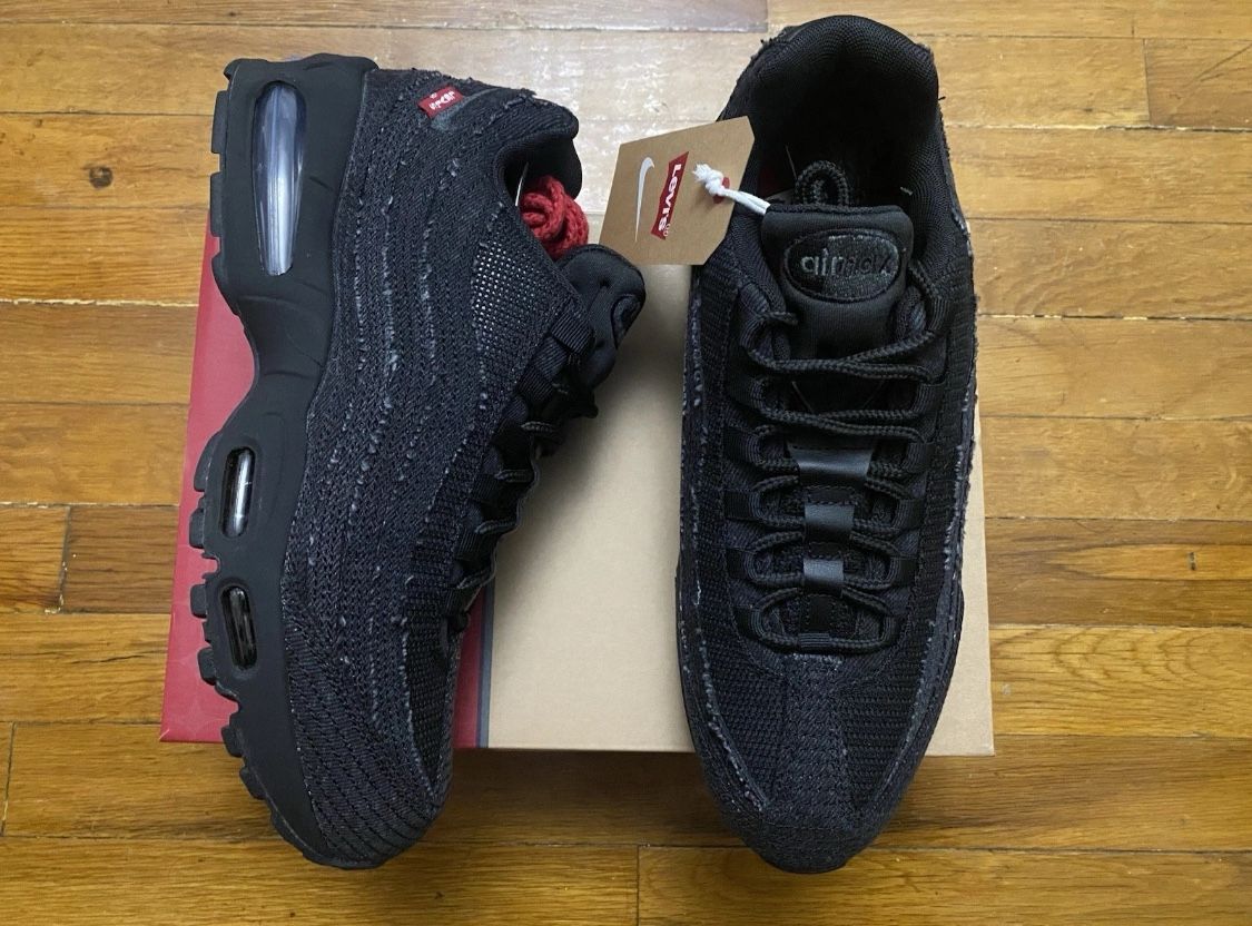 Size 9.5, 10.5, 13 - Nike Air Max 95 OG x Levi’s Black Men’s