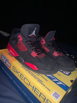 Shoes and puffer