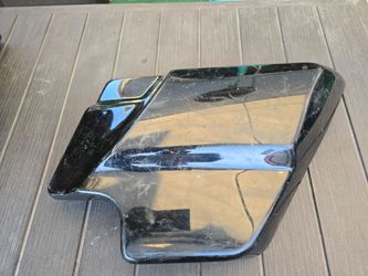 Harley Davidson side cover
