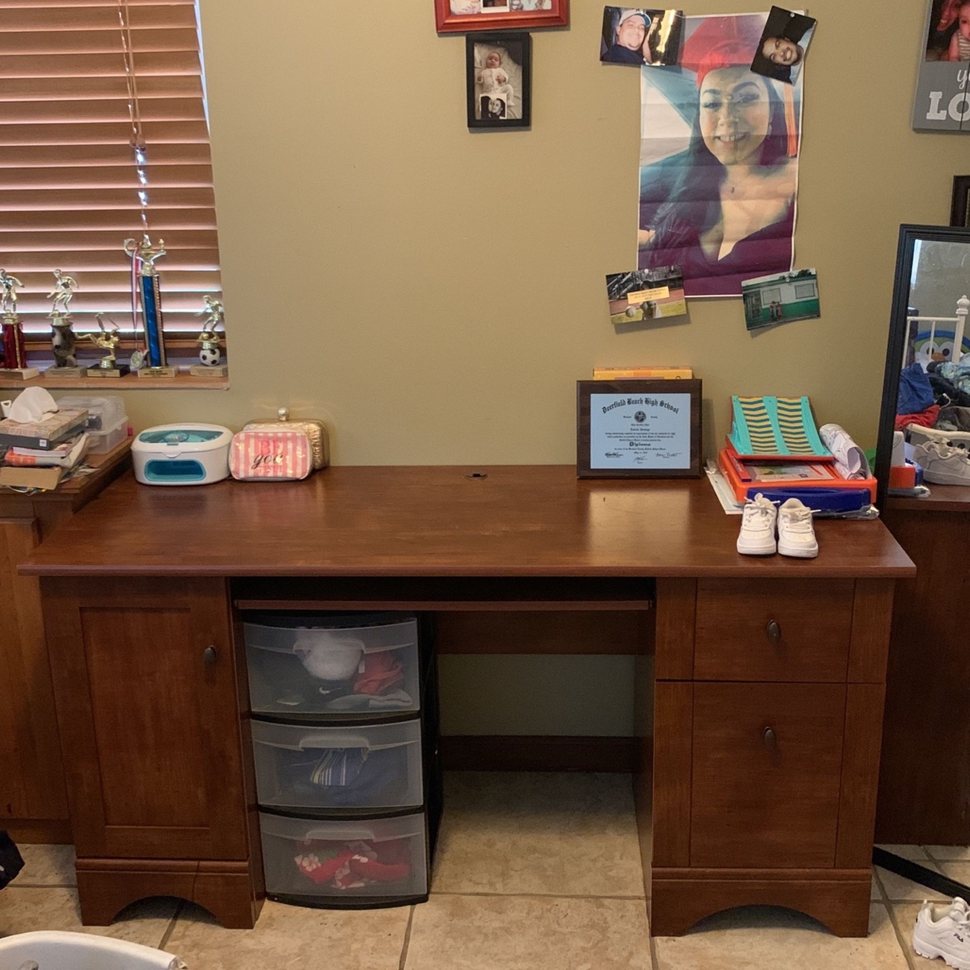 Cherry Wood Desk