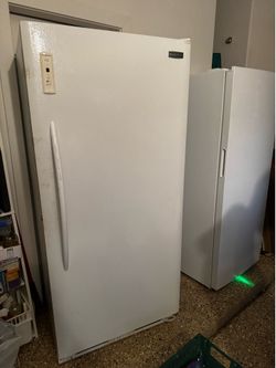 Frigidaire 20.5 Cu Ft Freezer