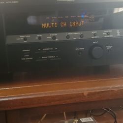 Yamaha HTR-5850 Receiver 