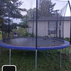 Large Trampoline With Safety Nets